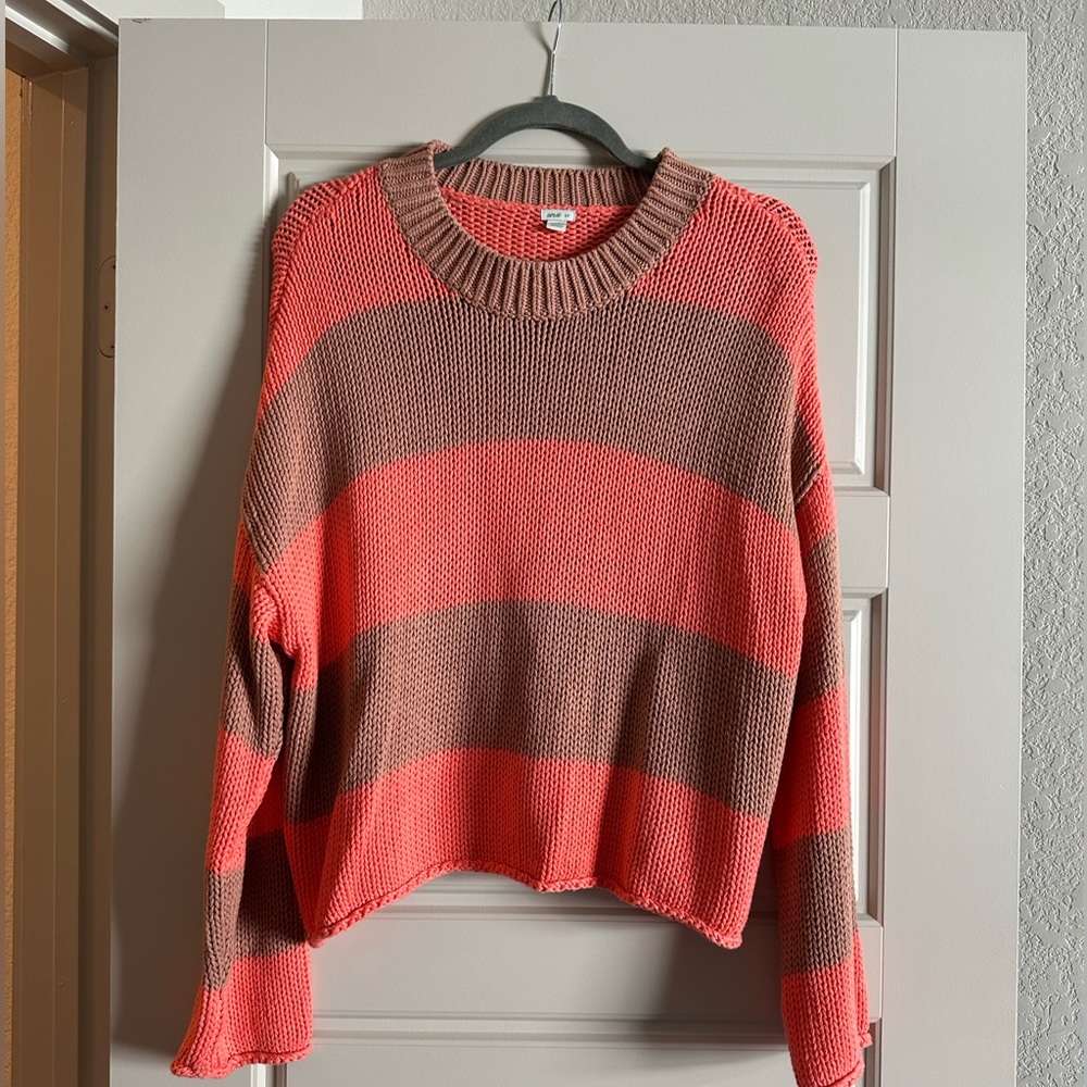 Never been worn, Aerie brand knit crewneck sweater!